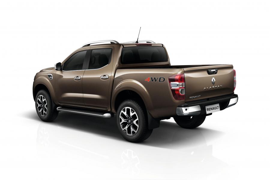  Renault Alaskan 2016 года  (LA) (фото 10 из 40)